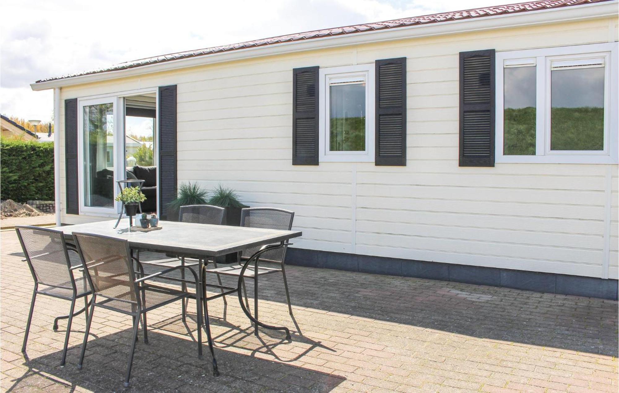Beautiful Home In Sint-Annaland With Kitchen Buitenkant foto